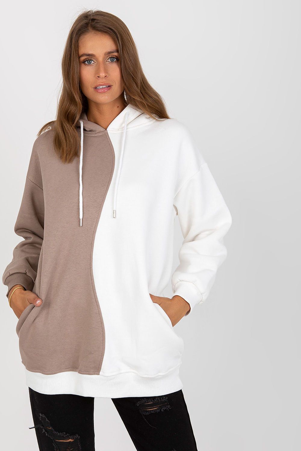 Sweatshirt model 170364